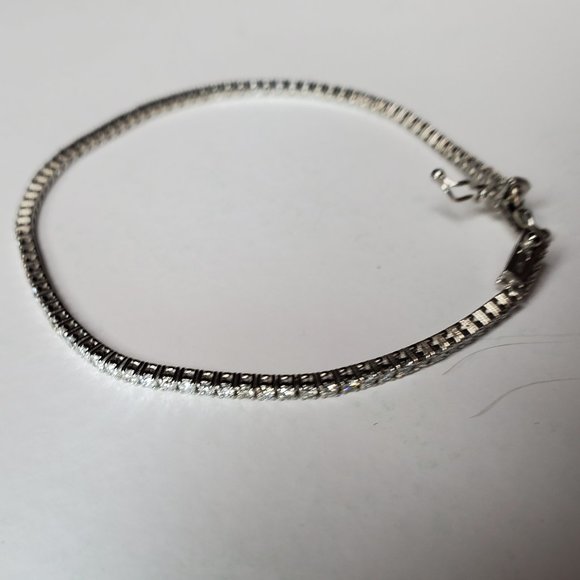 DIAMOND TENNIS BRACELET 14K WHITE GOLD - Picture 13 of 13